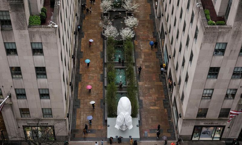 Rockefeller Center shows off its roots