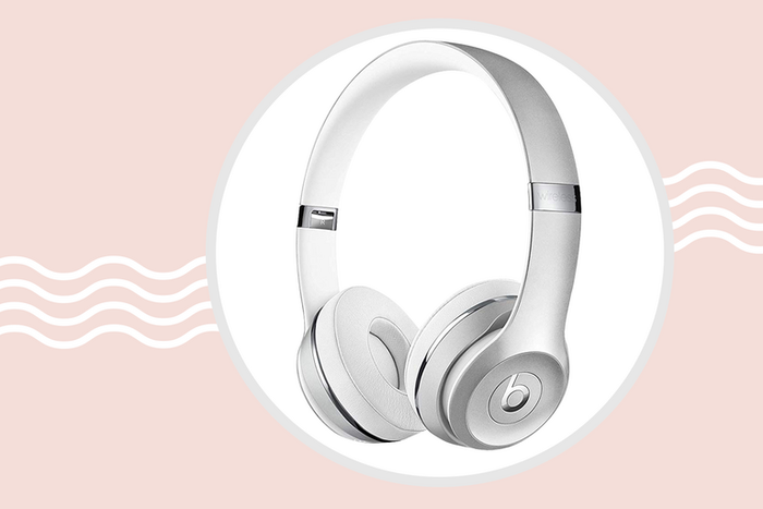 These Beats Headphones Are $75 Off On Amazon