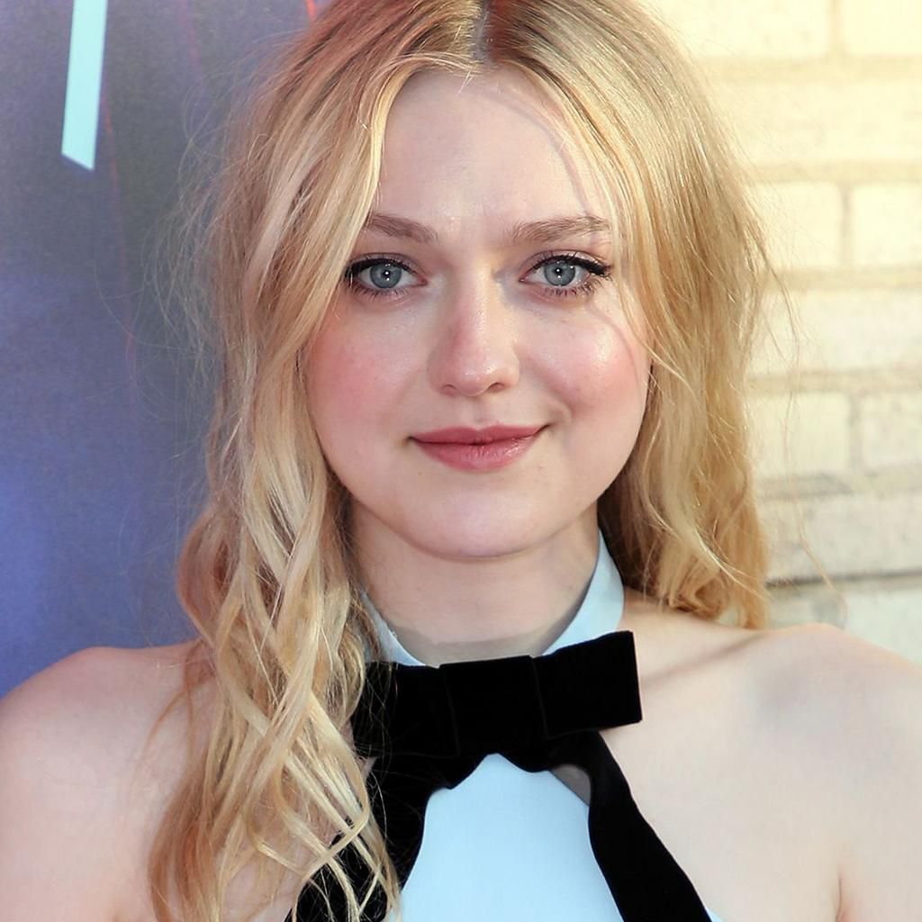 30 Celebs Get Real About Their Acne Struggles