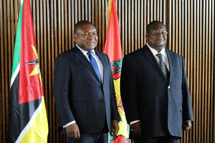 It is the first time in eight months that Mozambique's President Filipe Nyusi, seen on the left, has held talks with Ossufo Momade, who heads the opposition Renamo, the onetime rebel movement turned political party