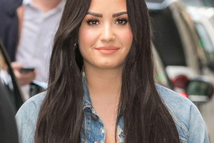 Demi Lovato Got A Major New Haircut