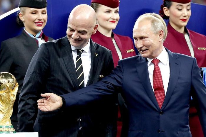 'The Trump-Russia story' Cue the stage lights