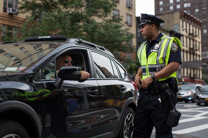 Police Demand That Waze App Stop Tipping Drivers Off to Checkpoints