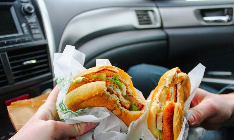 The Best Healthy Travel Snacks