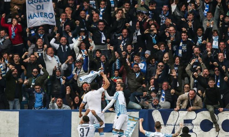 Sergio Floccari celebrates his winner against Juventus