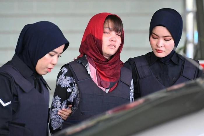 Vietnamese national, Doan Thi Huong (C) broke down in tears as a prosecutor told a court the attorney-general had rejected a request to free her