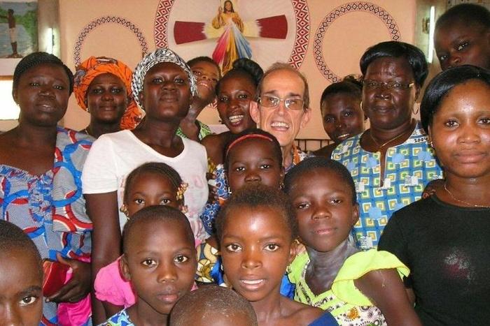 The late Spanish Salesian priest Antonio Cesar Fernandez (back, 3rd from R) appears in this 2015 picture taken in Korhogo, Ivory Coast