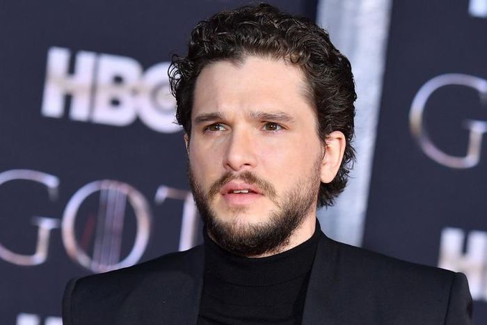 'Thrones' Star Kit Harington Checks Into Rehab