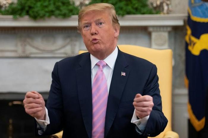 US President Donald Trump says he doesn't plan to bring back the policy of separating children from parents accused of crossing the US-Mexican border illegally -- but he says the tough tactic works