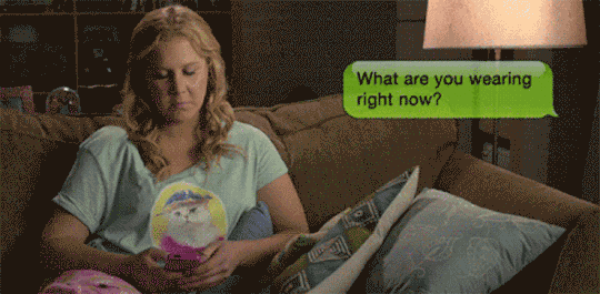Better to start subtly, than creating awkwardness by moving mad too fast [Credit: Giphy]