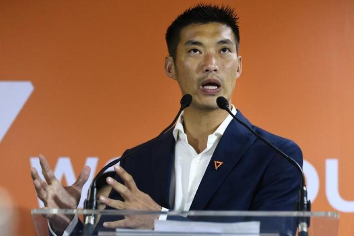 Thanathorn Juangroongruangkit appeared before Thailand's Election Commission to explain a disputed share transfer