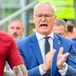 Claudio Ranieri (R) said he would be "super happy" if Antonio Conte succeeded him as Roma coach