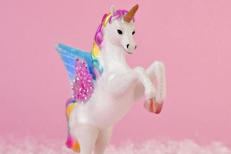 Dr. Pimple Popper Pops 'Unicorn' Cyst On Forehead