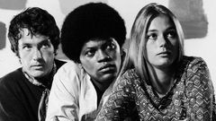 Peggy Lipton, 'Mod Squad' star who bridged TV generations, dies at 72