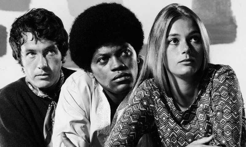 Peggy Lipton, 'Mod Squad' star who bridged TV generations, dies at 72