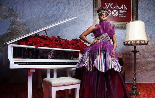 Adina's gorgeous look at the 2019 VGMA
