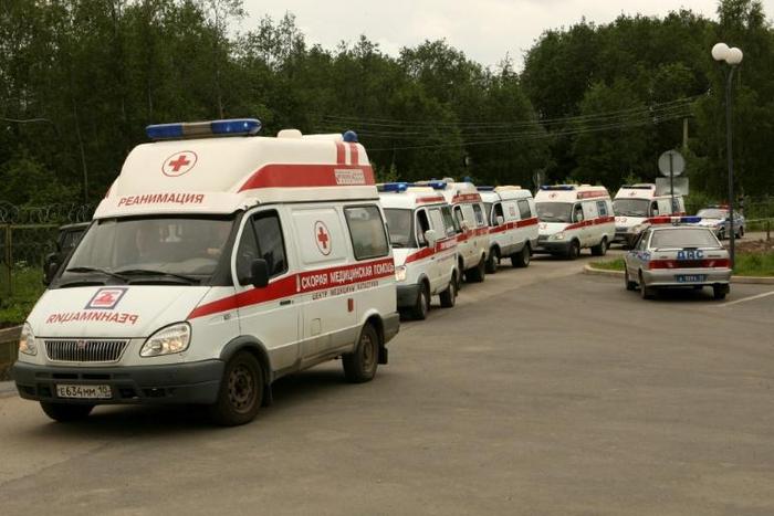 An explosion at the "Kristall" factory in Dzerzhinsk has caused signifigant damage and injured at least 79 people