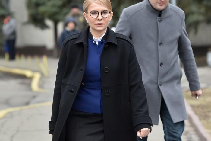 Presidential candidate, former Ukrainian Prime Minister Yulia Tymoshenko, has accused rival Petro Poroshenko's campaign of fraud just weeks before the March 31 election