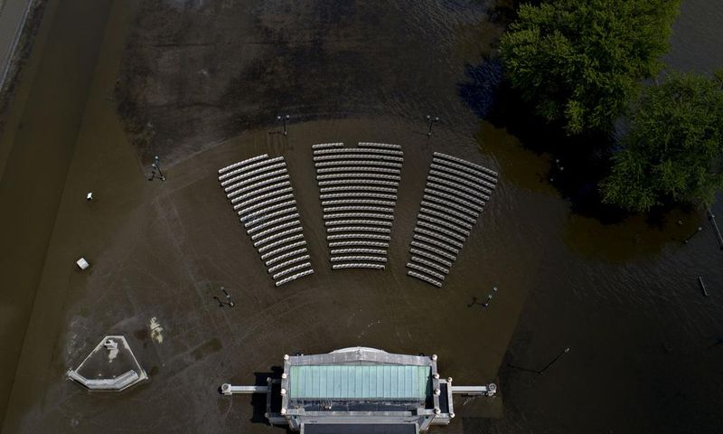 In Flood-Hit Midwest, Mayors See Climate Change as a Subject Best Avoided