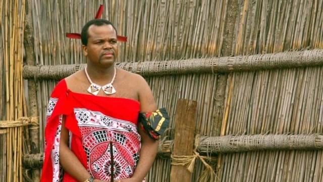 From June 2019, men who fail to marry 2 or more wives "face life sentence” - Swaziliand king decrees as he himself has 15 so far