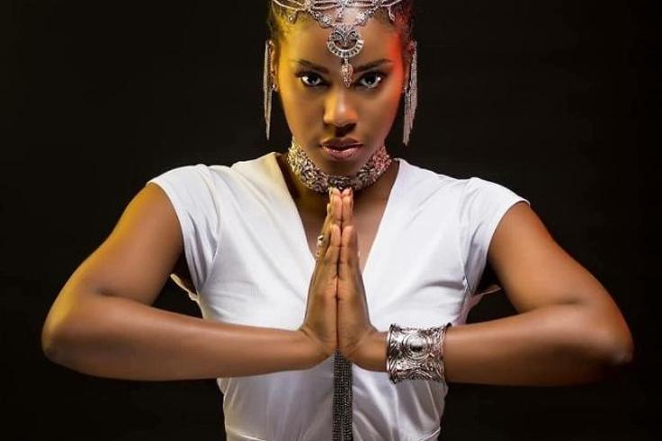 MzVee