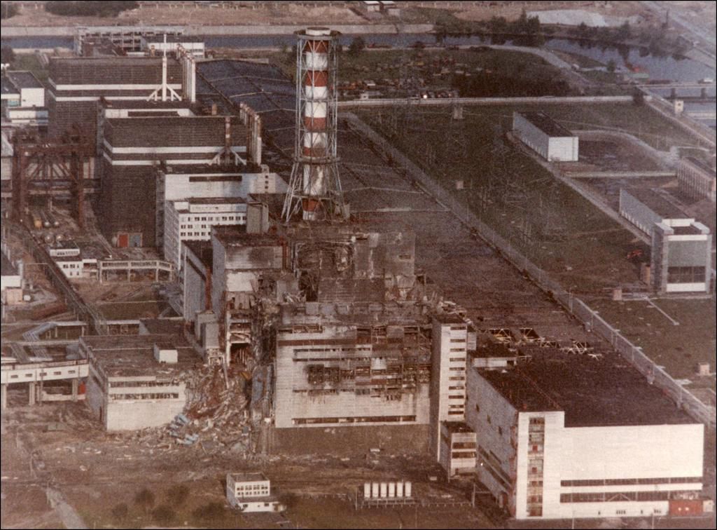 Chernobyl: first pictures after the nuclear disaster.