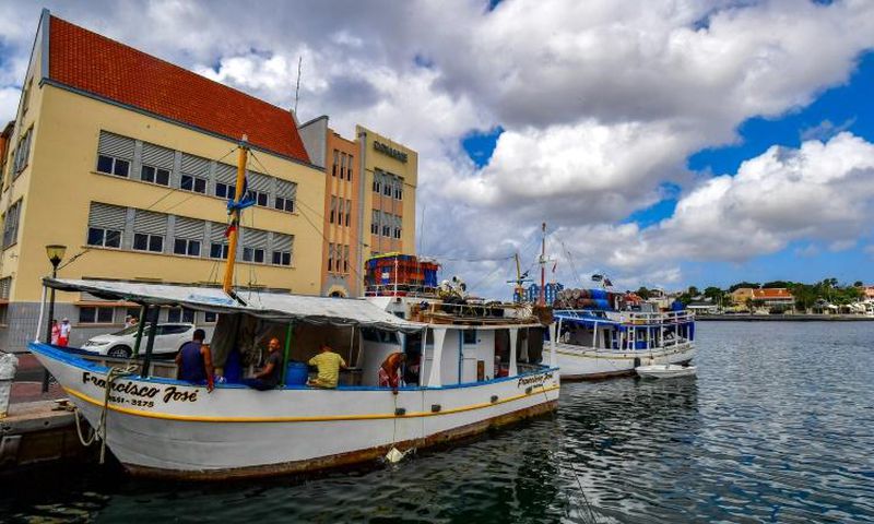 The quiet island of Curacao lies near the coast of Venezuela but seems a world away from that country's violence and poverty