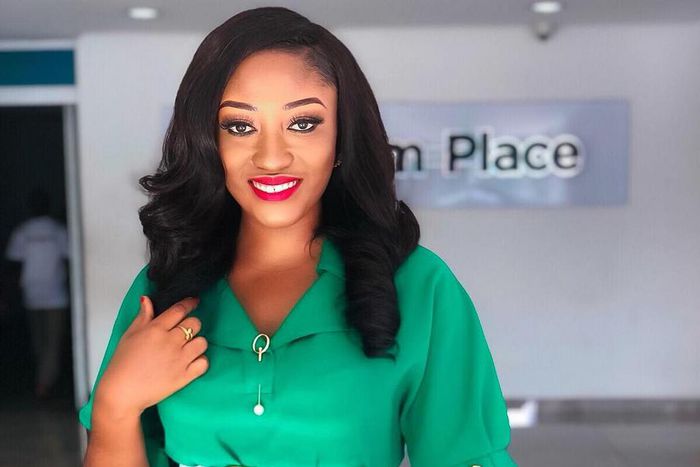 corporate lookes from Anita Akuffo