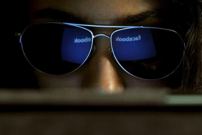 Facebook India says users will now see 'published by' or 'paid for by' disclaimers on political ads in a bid to end anonymity of advertisers and bring transparency in electoral campaigns