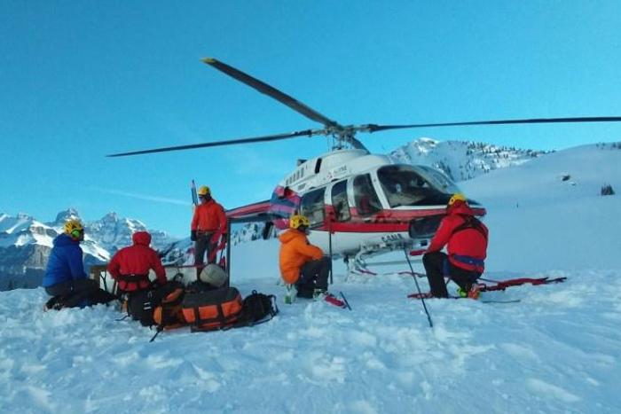 Rescue operations for the three missing mountaineers are pictured on April 21, 2019 in Banff National Park, Canada, after bad weather and the risk of further avalanches delayed efforts