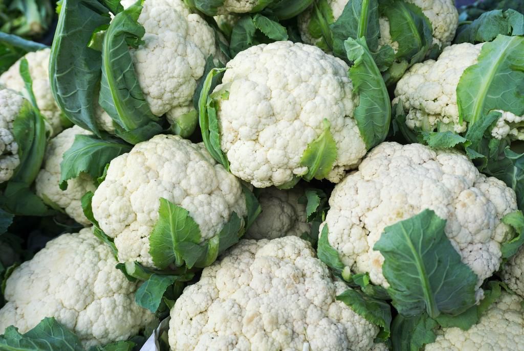 The 11 Best Keto-Friendly Vegetables That Are Low in Carbs and Won't Knock You Out of Ketosis