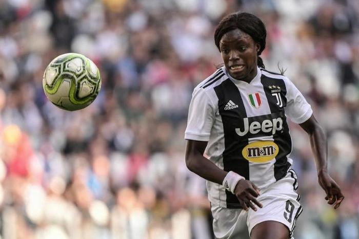 English forward Eniola Aluko scored as Juventus women retained their title.