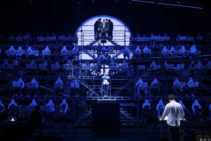 'Licht' Unleashes a Helicopter String Quartet