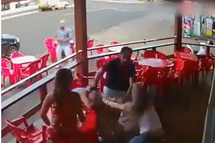 Strong woman goes berserk, gives husband and side chick remarkable beatings (Video)