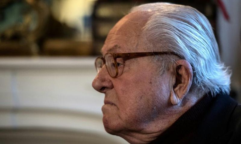 Jean-Marie Le Pen photographié dans sa maison à Saint-Cloud le 9 janvier 2019