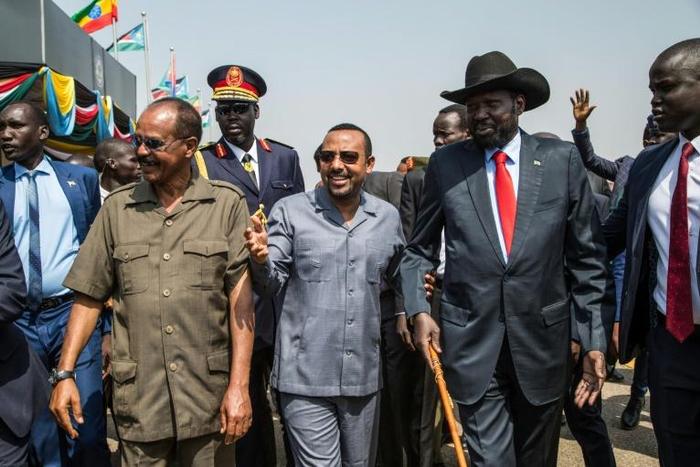 South Sudan's President Salva Kiir (2nd R) discussed his country's faltering peace process with Eritrea's President Isaias Afwerki (2nd L) and Ethiopia's Prime Minister Abiy Ahmed (C)