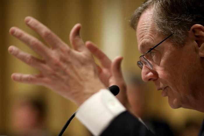 US Trade Representative Robert Lighthizer declined to state publicly whether Washington would lift the tariffs it has so far imposed on China if both sides reach a deal