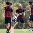 Iniesta has the Vissel Kobe armband