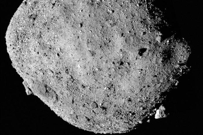 A Nasamosaic image of asteroid Bennu, composed of 12 PolyCam images