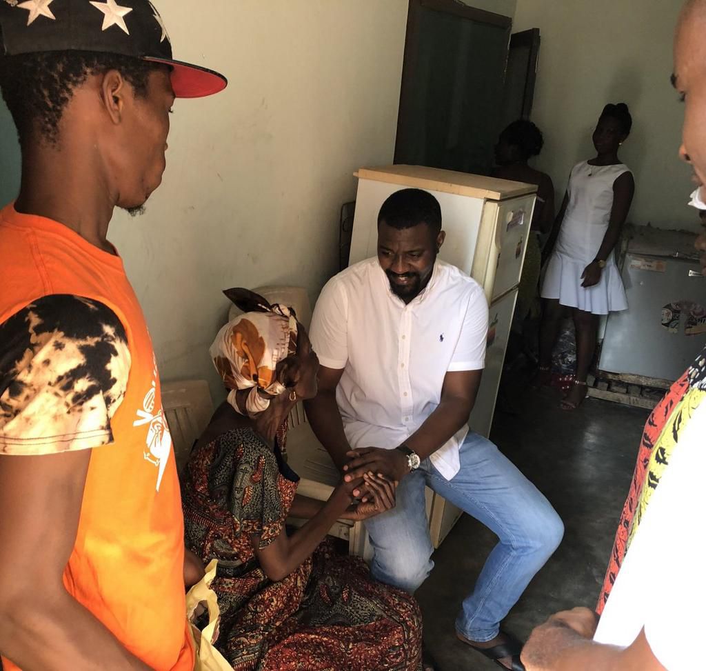 John Dumelo celebrated his 35th birthday with widows