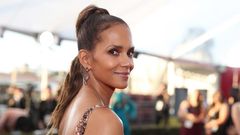 Halle Berry Reveals New Tattoo