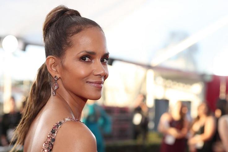 Halle Berry Reveals New Tattoo