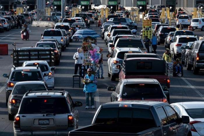 US President Donald Trump has threatened to close the US border with Mexico, which is heavily traveled at points like this one near San Diego, California