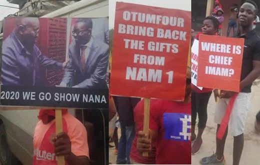 Menzgold clients demonstrate in Tarkwa again.