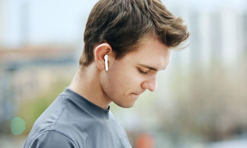 Scientists Warn AirPods Pose Cancer Risk