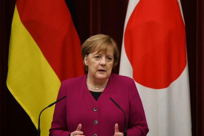 Speaking during a visit to Japan, German Chancellor Angela Merkel said there was still time for the EU and Britain to negoitiate a Brexit solution