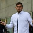 Porto's Spanish goalkeeper Iker Casillas has been asked to stay on at the club despite suffering a heart attack in training