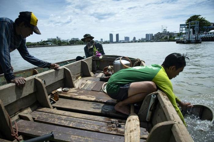 Rivers worldwide are polluted with antibiotics that exceed environmental safety thresholds by up to 300 times