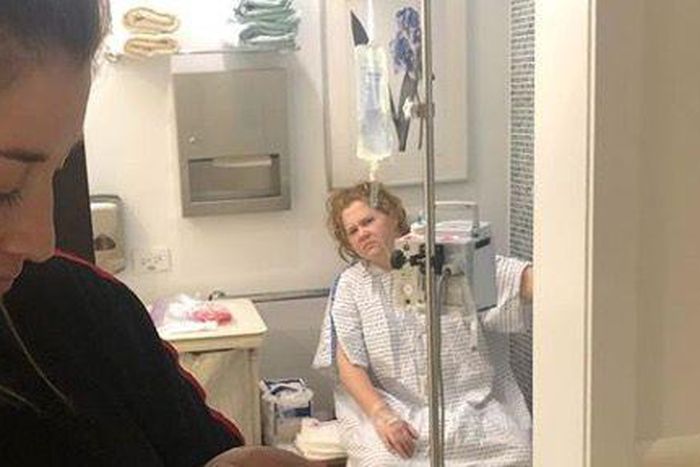 Amy Schumer Shares Post-Pregnancy Bathroom Photo