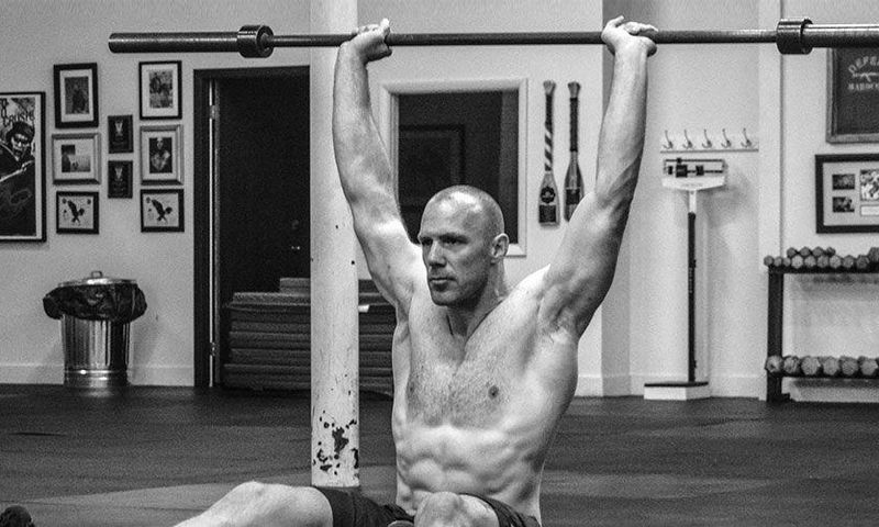 This 10-Minute Challenge Will Shred Your Abs